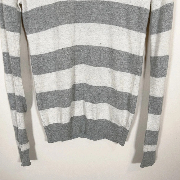 Aritzia Talula Soft Cashmere Rabbit Hair Blend Sweater - Picture 4 of 14